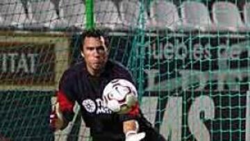 <b>A UN PASO.</b> Todavía no se ha concretado el acuerdo, pero ya queda menos para volver a ver de nuevo vestido a Toni de blanquiazul.