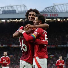 United, cambio radical