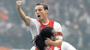 <b>LA PERLA DESEADA. </b>Carboni tiene buenos informes de Wesley Sneijder, holandés de 22 años que destaca en el Ajax.