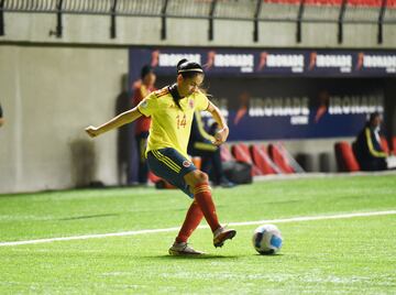 Colombia venció 3-0 a Venezuela en la Fase Final del Sudamericano Femenino Sub 20 en el estadio Nicolás Chahuán Nazar en Chile.