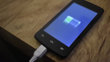 El modo oscuro de Android Q ahorrará hasta un 30% de batería