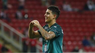 Santiago Colombatto, seguido por clubes europeos