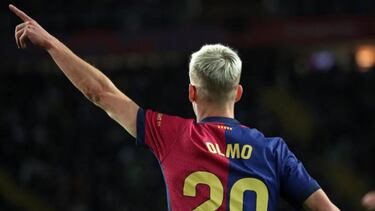 Dani Olmo, en un partido con el Barça.