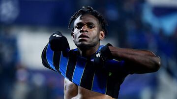 Duván Zapata, delantero del Atalanta, fue uno de los destacados a pesar de la derrota ante Villarreal que los dejó fuera de Champions League