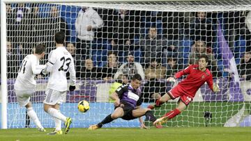 Gareth Bale marc&oacute; as&iacute; su segundo tanto ante el Valladolid el 30 de noviembre de 2013. Ese d&iacute;a logr&oacute; su primer &#039;hat-trick&#039; como madridista.