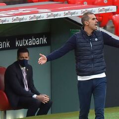 El Athletic da la sorpresa y destituye a Garitano