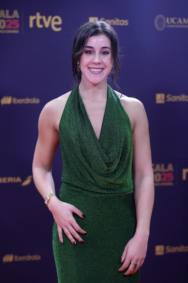 La jugadora de bádminton, Carolina Marín a su llegada a la Gala del Comité Olímpico Español.