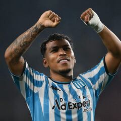 ¿Roger Martínez a Nacional? DT de Racing descarta su salida