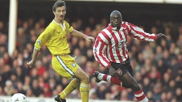 Exfutbolista senegalés que profesionalmente disputó sólo un partido, en la Premier League, jugando para el Southampton Football Club, alegando falsamente ser un primo del futbolista liberiano George Weah.