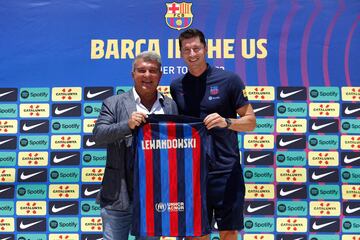 Presentación de Robert Lewandowski en Miami como nuevo jugador del FC Barcelona.