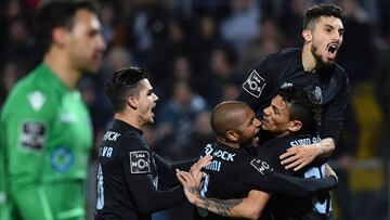 El Porto sigue al acecho del Benfica al ritmo de Soares