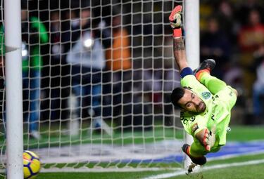 Rui Patricio quits Sporting and blames president for inciting violence