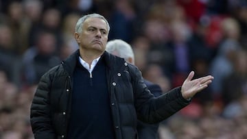 Jose Mourinho durante el partido ante el Stoke City.