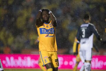 Un partido muy disputado fue el que se vivió en el Estadio Universitario. Te presentamos las majores imágenes que dejó el primer capítulo de la final.