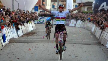 Triplete de Van der Poel
