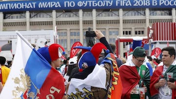 Aficionados rusos en un partido del Mundial de Rusia 2018.