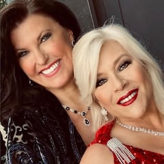 Samantha Fox, icono erótico de los años 80, se casa con Linda Olsen