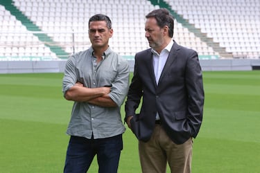 Isma Ruiz y Carlos Isaac, en la lista de renovaciones