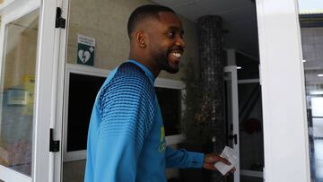 Cédric Bakambu: "I'm still a Villarreal player..."