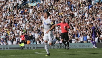 El Leeds United de Bielsa se estrena con triunfo por 3-1 en la Championship.