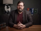 Malas noticias para los fans del Cosmere: Brandon Sanderson confirma que esta esperada novela vuelve a estar en un limbo