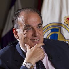 Tebas elige entre Mou o Pep y entre Messi o Cristiano