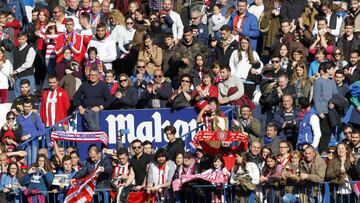 Grada del Vicente Calder&oacute;n. 