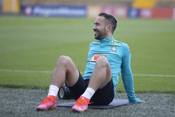 La Selección de Brasil realizó su primer entrenamientos en el estadio Metropolitano de Techo en Bogotá antes de viajar a Venezuela.