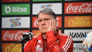 The Mexican Soccer Federation is contemplating parting ways with the Argentine manager due to the poor results in the last two years.