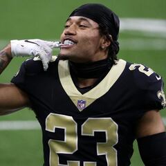 Saints star Lattimore agrees to extension but faces time out with thumb injury