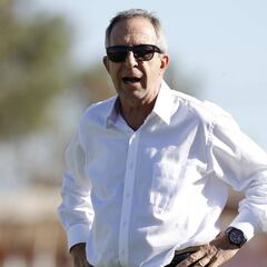 Ex DT semifinalista de la Libertadores con la U se retira