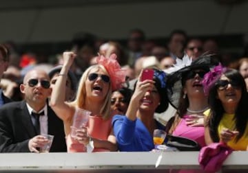 Es una de las más prestigiosas carreras de caballos del mundo. Se disputa en el hipódromo de Epsom Downs, Surrey, Inglaterra.