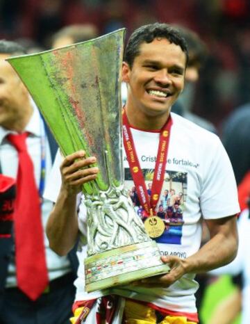 Bacca lleva al Sevilla a su cuarto título de Europa League