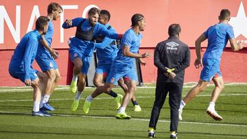 Portu y sus compañeros se lo pasaron en grande en el entrenamiento de ayer.