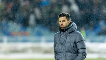 Goteborg (Sweden), 30/11/2023.- Leverkusen's coach Xabi Alonso reacts during the UEFA Europa League group H soccer match between BK Hacken and Bayer Leverkusen, in Gothenburg, Sweden, 30 November 2023. (Suecia, Gotemburgo) EFE/EPA/Adam Ihse SWEDEN OUT