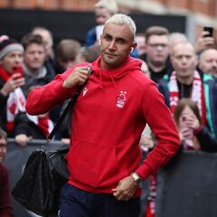 Afición de Nottingham Forest dedica canción a Keylor Navas en pleno partido