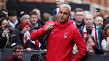 Afición de Nottingham Forest dedica canción a Keylor Navas en pleno partido