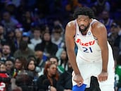 Joel Embiid, entre tinieblas
