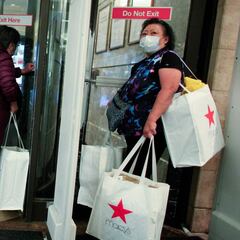 Políticas de devolución del Black Friday que debes conocer en Walmart, Amazon y Macy´s