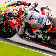 El jefe de Aprilia, "furioso" con sus pilotos: "Estaban distraídos"