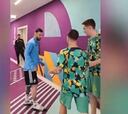 Quedan eliminados y le van a pedir fotos a Messi: ¡la escena viral!