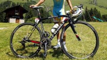 Contador asciende a la tercera plaza del Tour