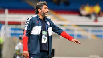 José Letelier, entrenador de la Selección de Chile Femenina.