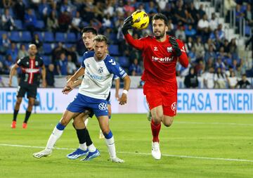 Juan Soriano, en un partido con el Tenerife la pasada temporada. 