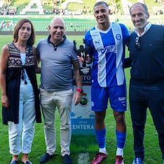 El Alavés se lleva el Trofeo Nando Yosu a penalties