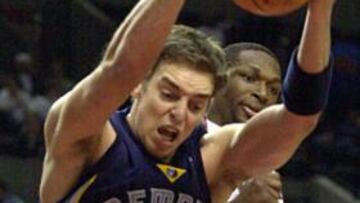 <b>NUEVO TÉCNICO. </B>Hubie Brown no entrenará más a Pau Gasol. Su sustituto será su ayudante Lionel Hollins.