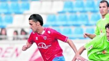 <b>DE MEDIOCENTRO. </b>Garmendia actuó en el doble pivote y su actuación no fue tan vistosa.