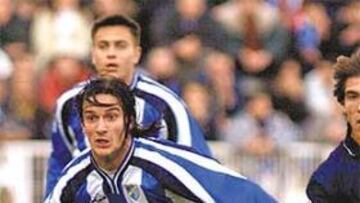 <b>PASADO Y FUTURO.</b> De los Santos quiere volver a ser grande con el Málaga como hace unos años.