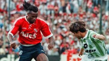 Usuriaga: Es recordado por su velocidad, gambetas y goles importantes. Uno de los grandes ídolos del equipo argentino