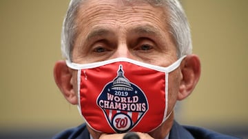 FILE PHOTO: Dr. Anthony Fauci, director of the National Institute for Allergy and Infectious Diseases, testifies during the House Select Subcommittee on the Coronavirus Crisis hearing in Washington, D.C., U.S., July 31, 2020. Kevin Dietsch/Pool via REUTER